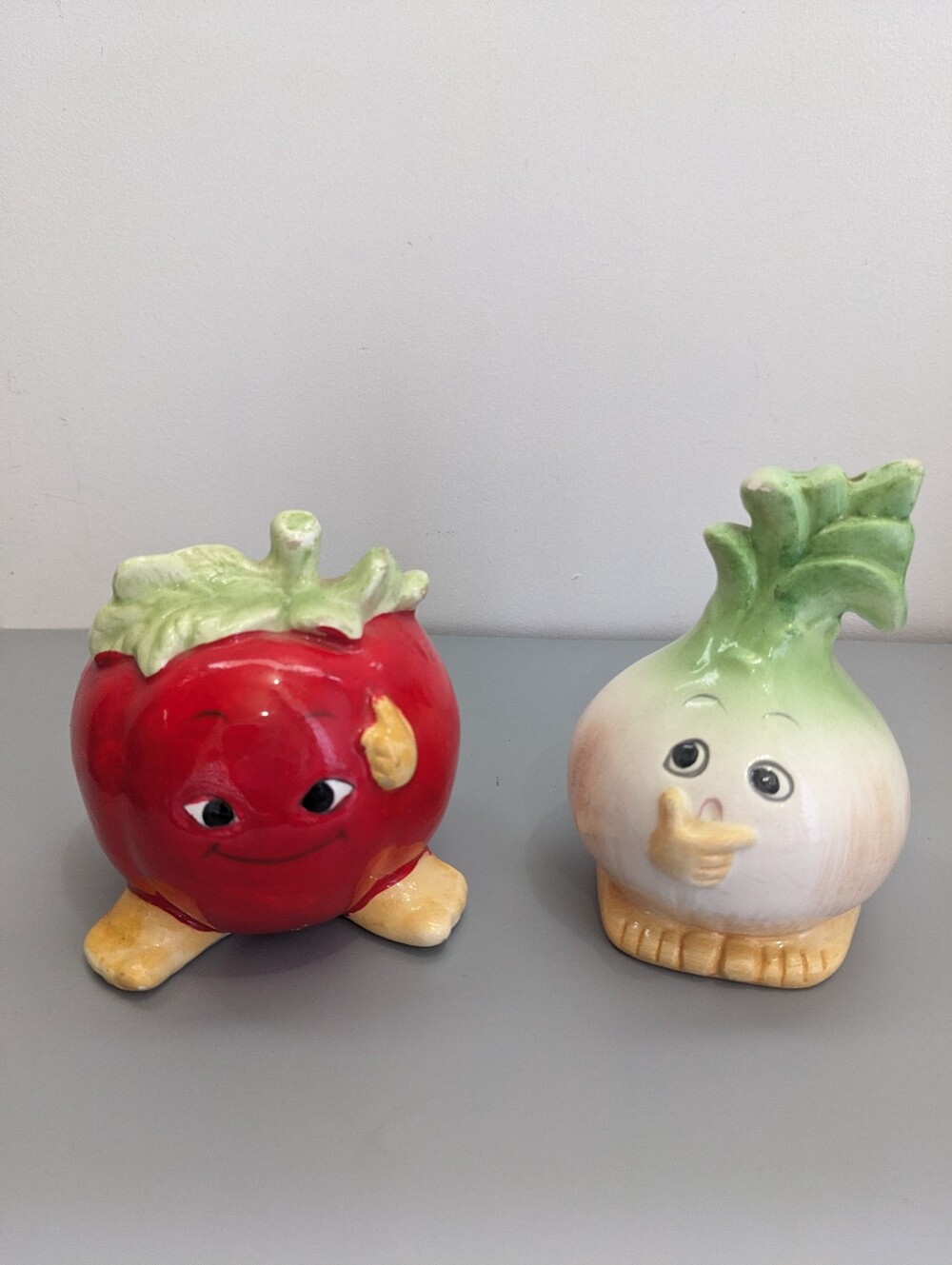 Vintage Anthropomorphic Tomato And Onion Salt And Pepper Shakers Japan 1960s
